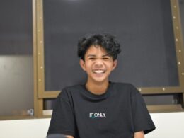 boy smiling on focus photography